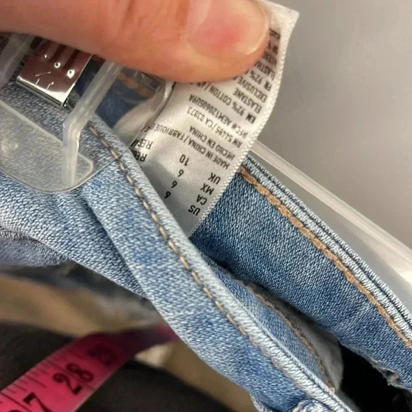 American Eagle high rise Jegging Jeans  6 - Picture 6 of 9